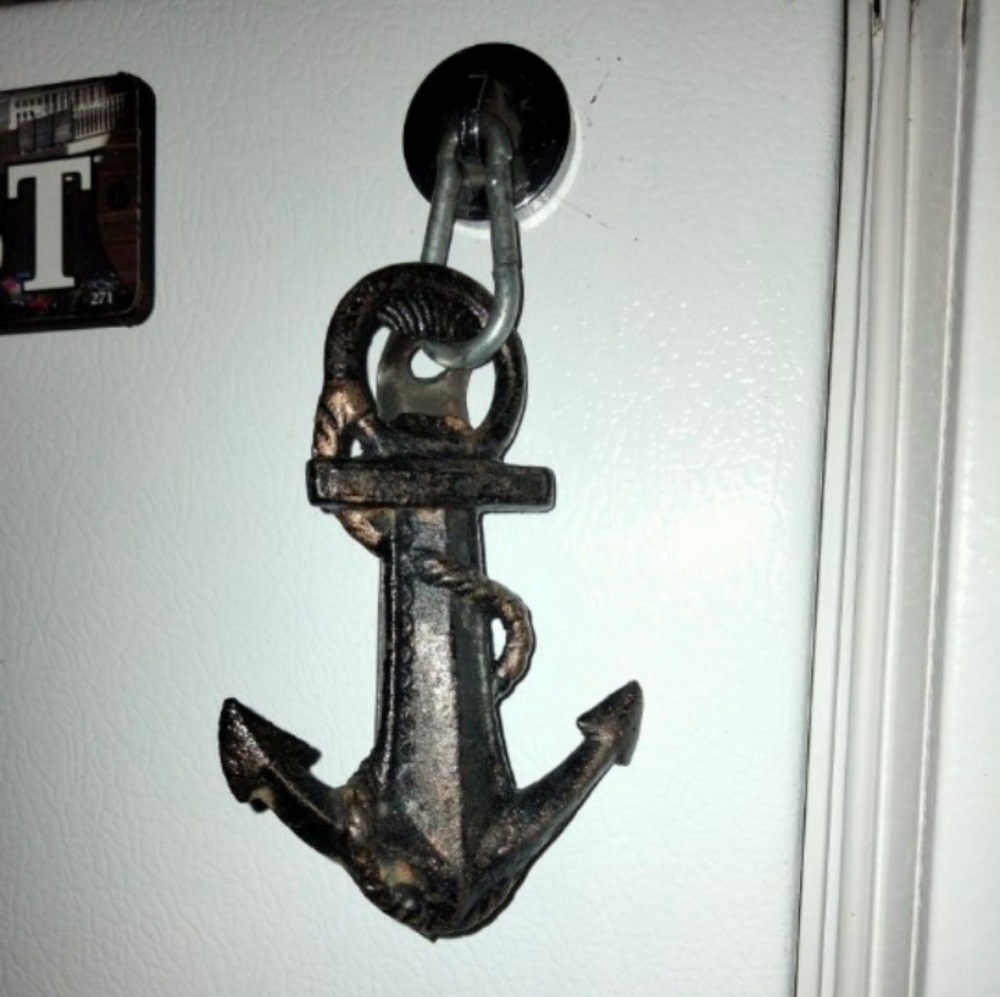 Anchor bottle opener